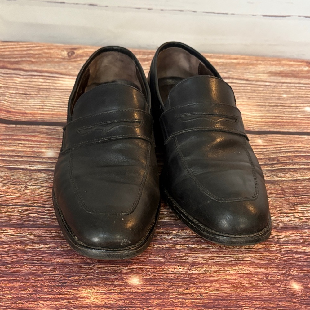 Johnston & Murphy Black Leather Loafers
